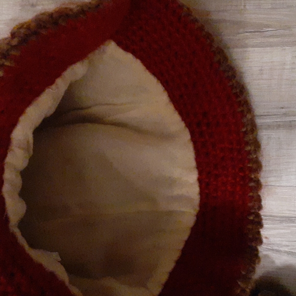 KNITTED LINED EMBELLISHMENT HAT CHOOSE - Picture 6 of 14